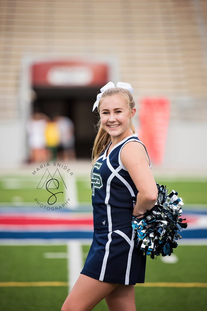 individual cheer picture pose | Cheer picture poses, Cheer pictures,  Cheerleading picture poses